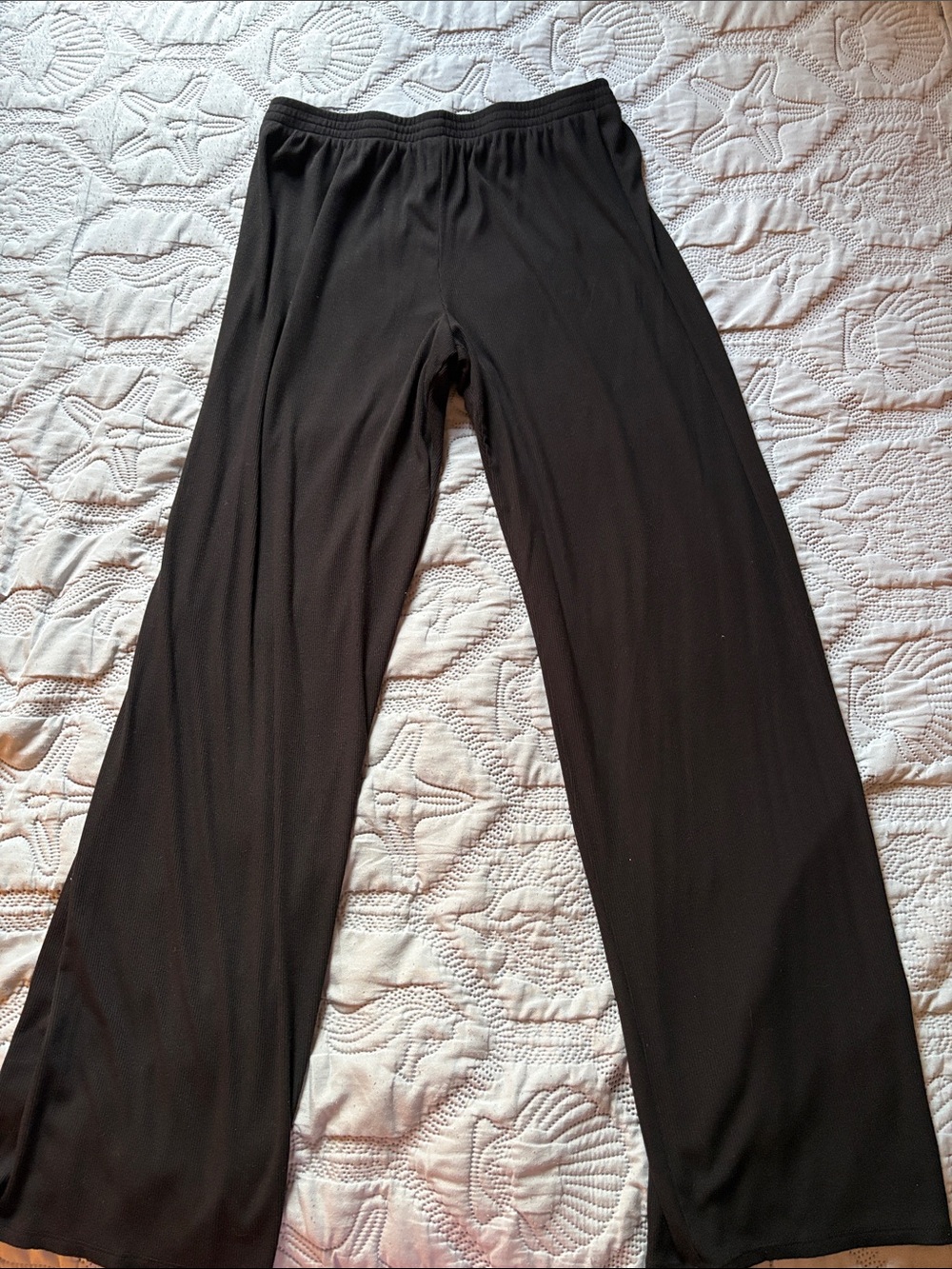 Babaton/Aritzia Black Wide-Leg Women's Pants - Lightweight Comfort